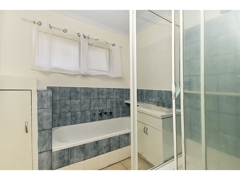 14 Hakari, Crestmead QLD 4132