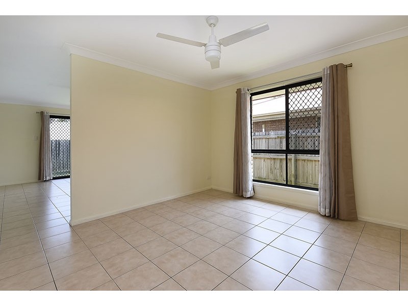52 Waters Street, Waterford West QLD 4133