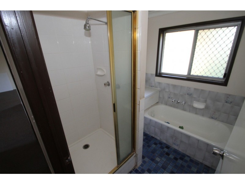 Crestmead QLD 4132