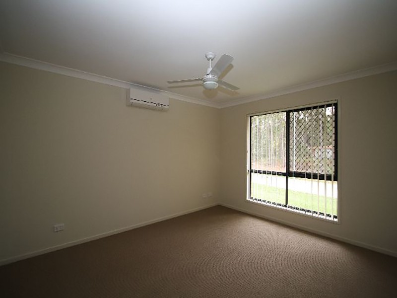 14 Newhaven St, Marsden QLD 4132