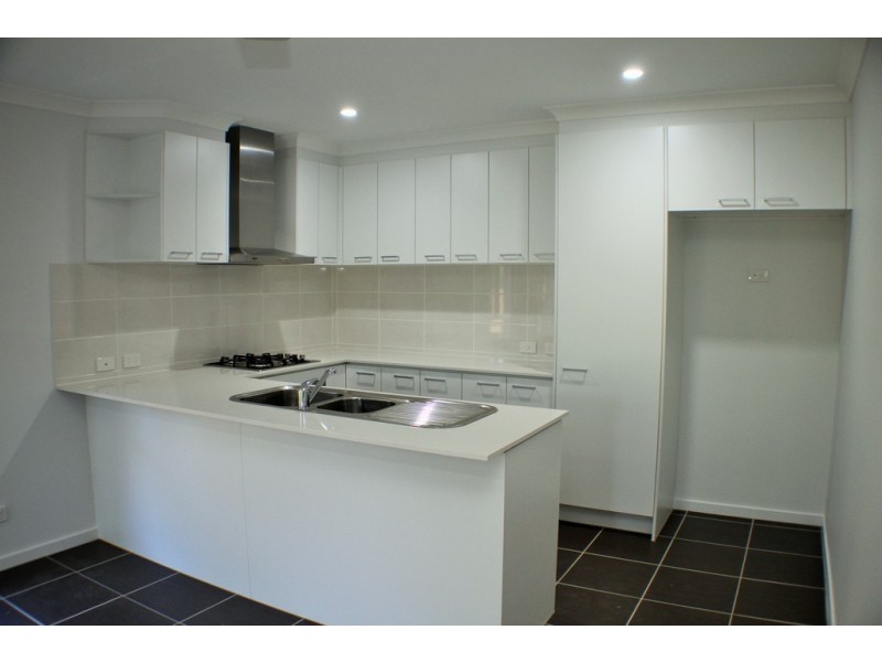 4 Woodburn St, Marsden QLD 4132