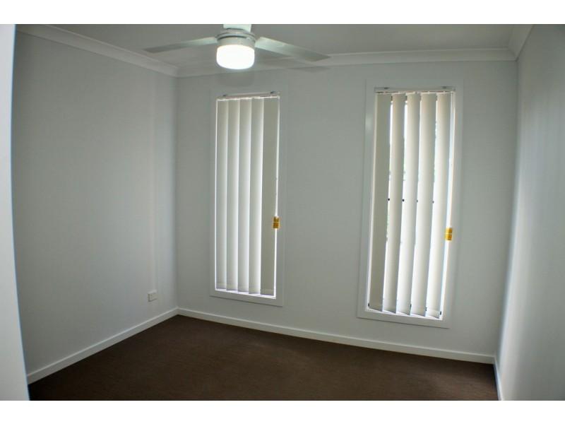4 Woodburn St, Marsden QLD 4132
