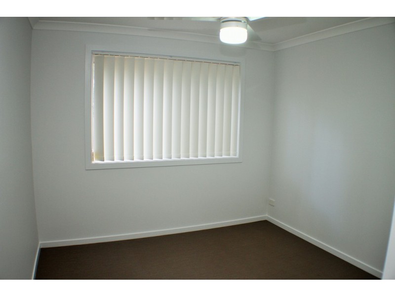 4 Woodburn St, Marsden QLD 4132