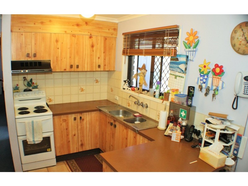 13 PAPERBARK ST, Crestmead QLD 4132