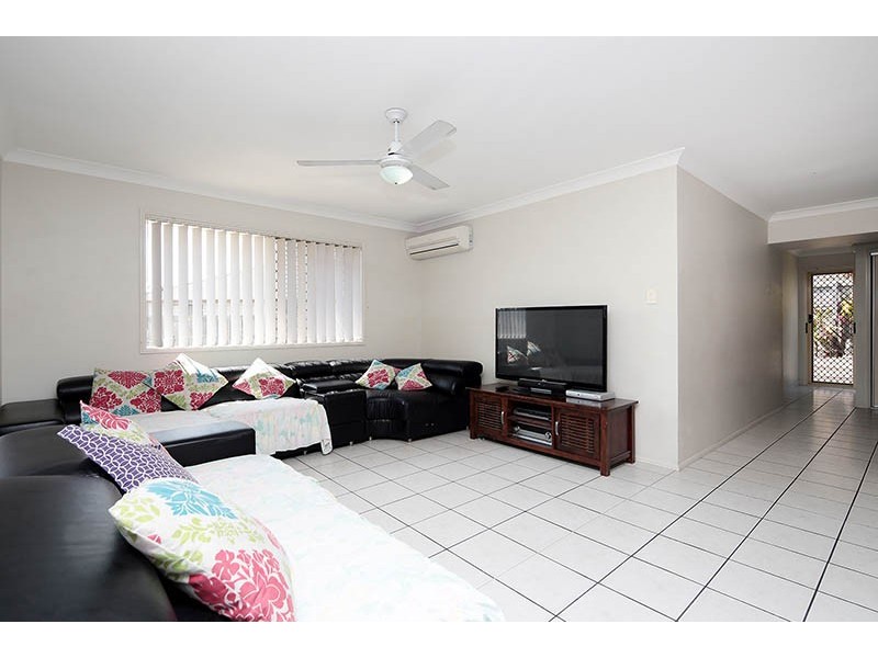 31 JULIE ST, Crestmead QLD 4132