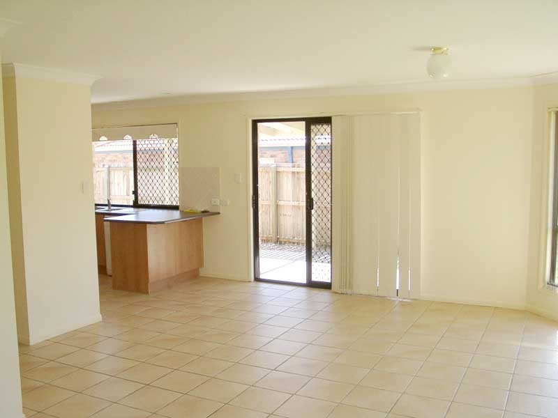 12 Ninderry Street, North Lakes QLD 4509