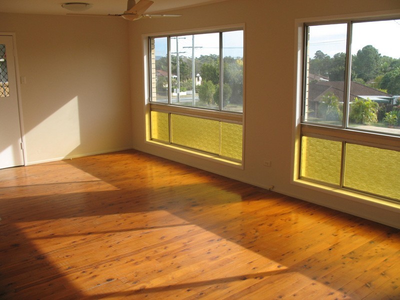 4 Cheltenham Street, Strathpine QLD 4500