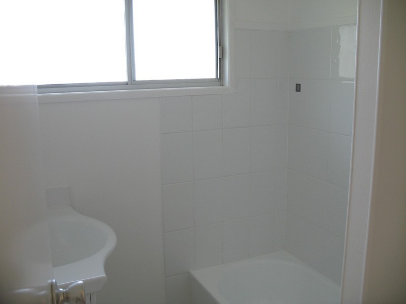 4 Cheltenham Street, Strathpine QLD 4500