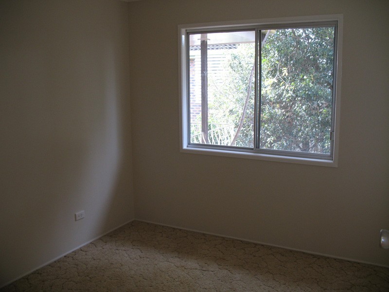 4 Cheltenham Street, Strathpine QLD 4500