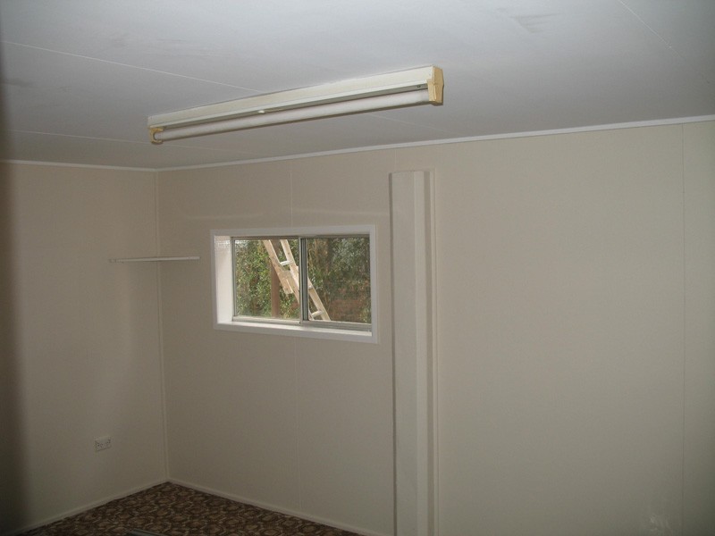 4 Cheltenham Street, Strathpine QLD 4500