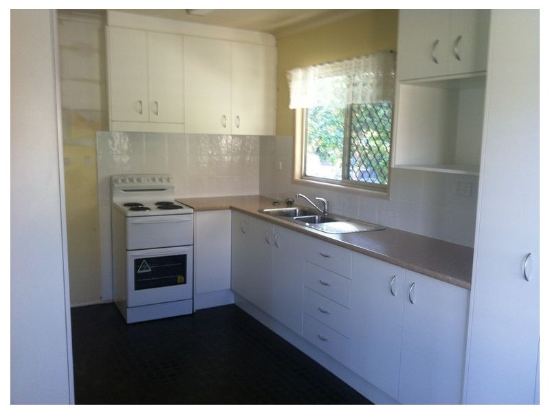 8 Allsop Street, Lawnton QLD 4501