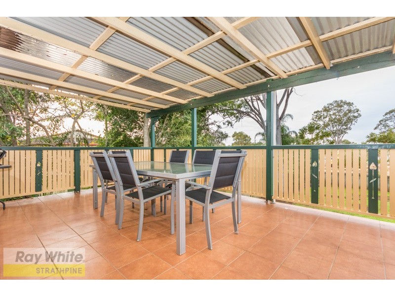 122 Peter Street, Strathpine QLD 4500