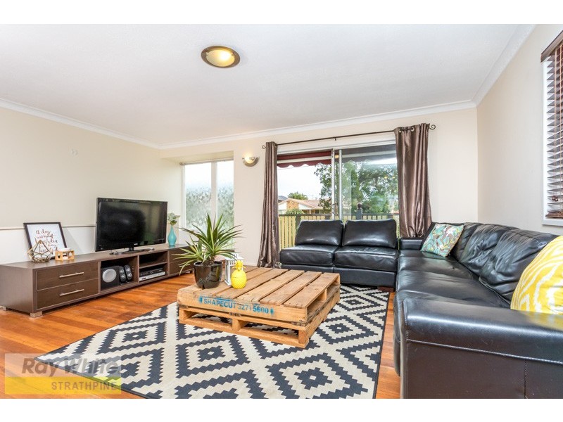122 Peter Street, Strathpine QLD 4500