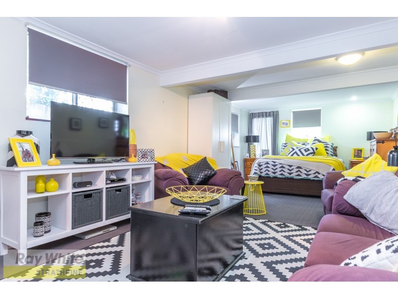 122 Peter Street, Strathpine QLD 4500