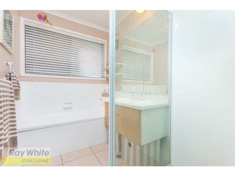 24 Macquarie Drive, Petrie QLD 4502