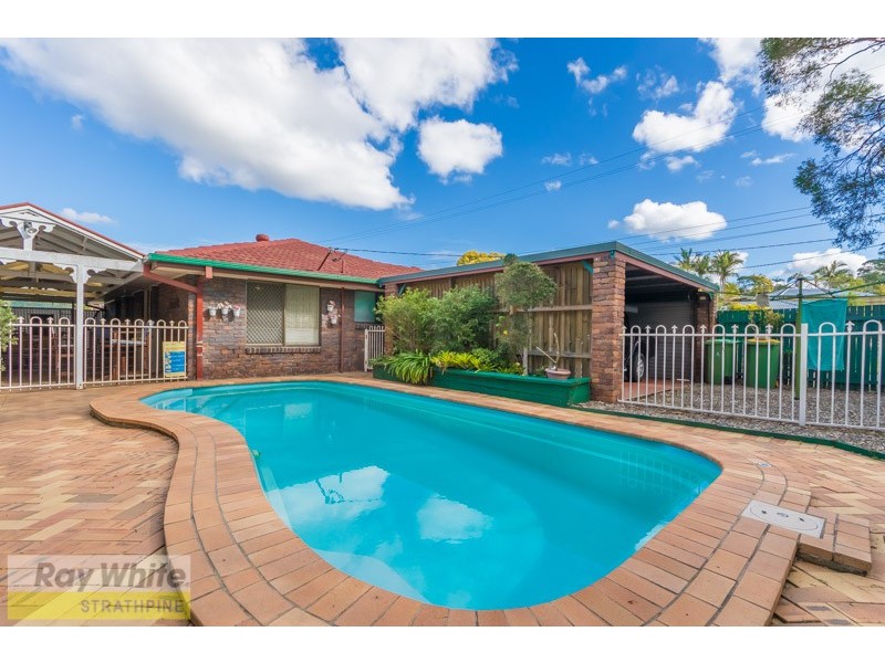 24 Macquarie Drive, Petrie QLD 4502