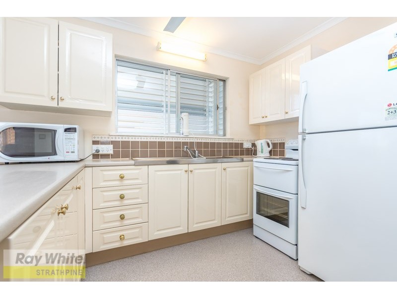 37 Brennan Parade, Strathpine QLD 4500