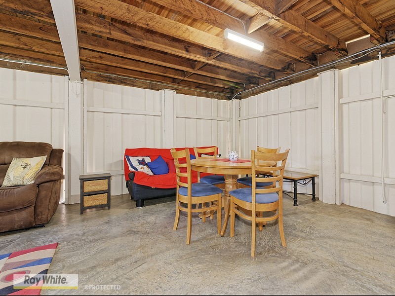 98 Peter Street, Strathpine QLD 4500