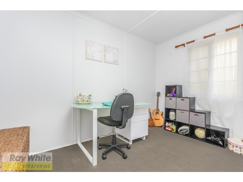 11 Peter Street, Strathpine QLD 4500