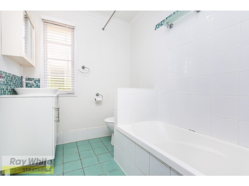 11 Peter Street, Strathpine QLD 4500