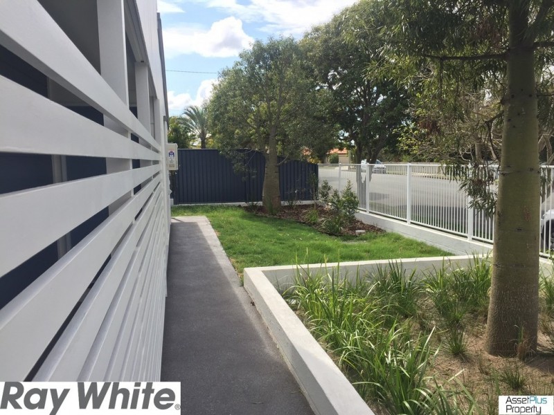 7 Neilson Street, Lawnton QLD 4501