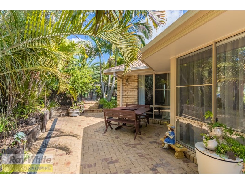 19 Paramount Drive, Warner QLD 4500