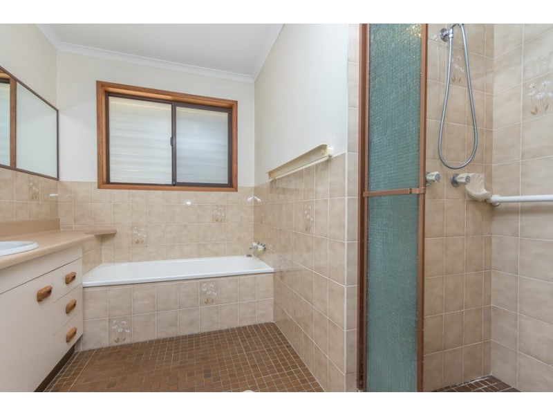 23 Navua Street, Strathpine QLD 4500