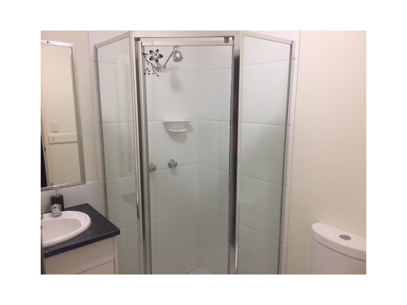 4 / 60-64 Glenmore Street, Kallangur QLD 4503