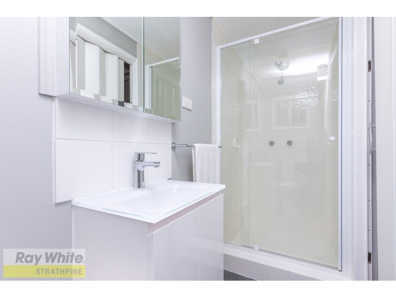 10 Calala Drive, Strathpine QLD 4500