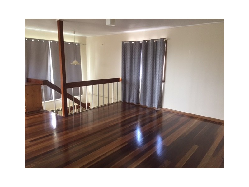31 Cahill Street, Strathpine QLD 4500