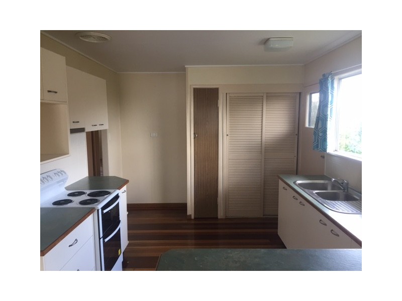 31 Cahill Street, Strathpine QLD 4500