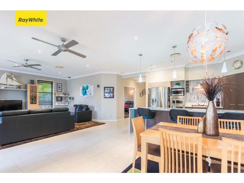 25 Buckingham Street, Strathpine QLD 4500