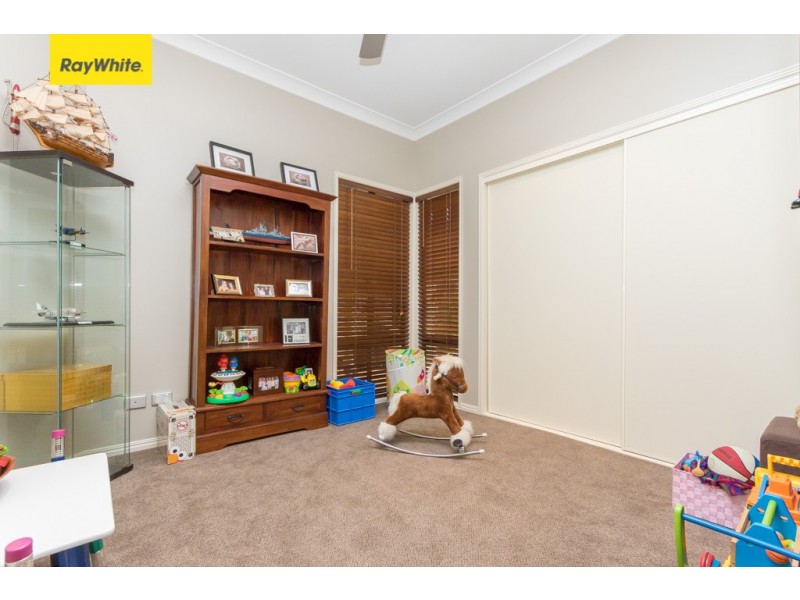 25 Buckingham Street, Strathpine QLD 4500