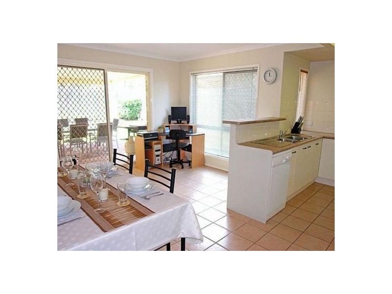 2/10 Wodala Crescent, Bracken Ridge QLD 4017