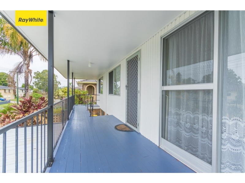 8 Chaucer Parade, Strathpine QLD 4500
