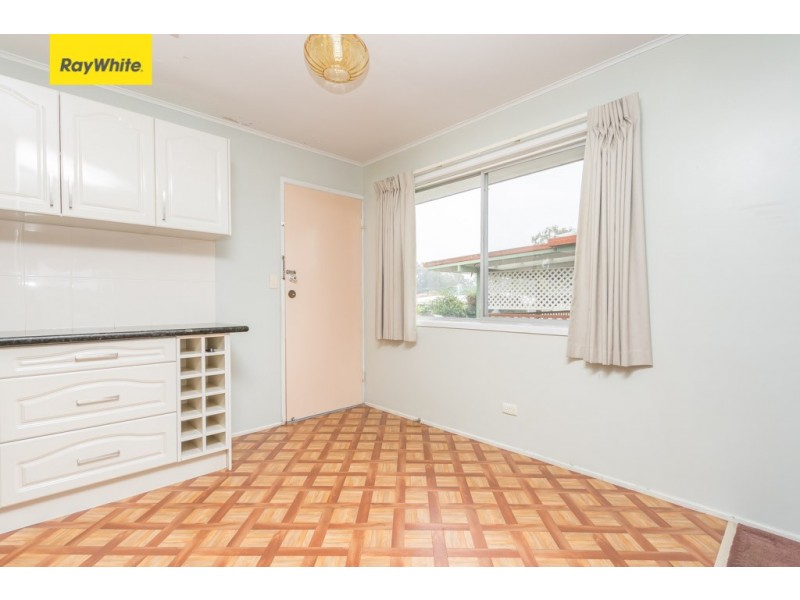 8 Chaucer Parade, Strathpine QLD 4500