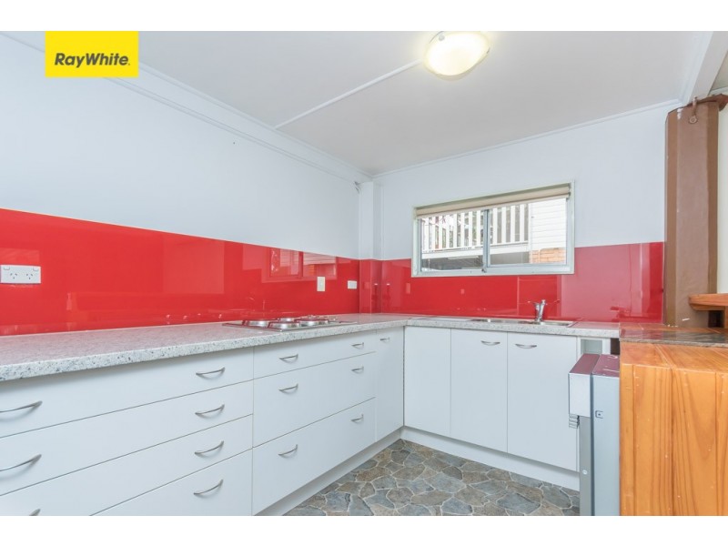 8 Chaucer Parade, Strathpine QLD 4500
