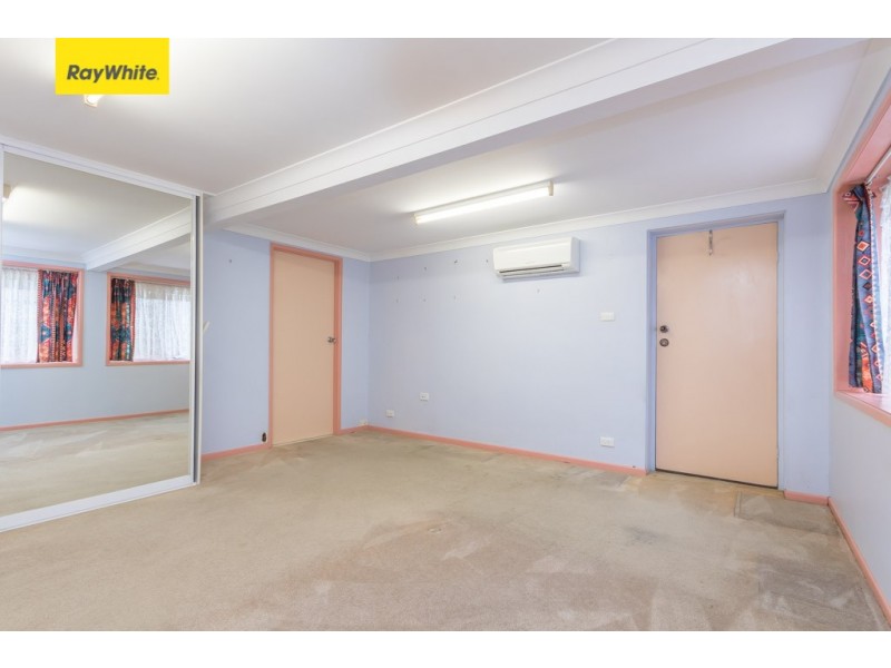 8 Chaucer Parade, Strathpine QLD 4500