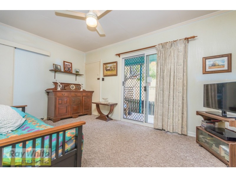 21 Reid Street, Petrie QLD 4502