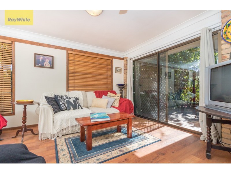 4 Lancaster Street, Strathpine QLD 4500