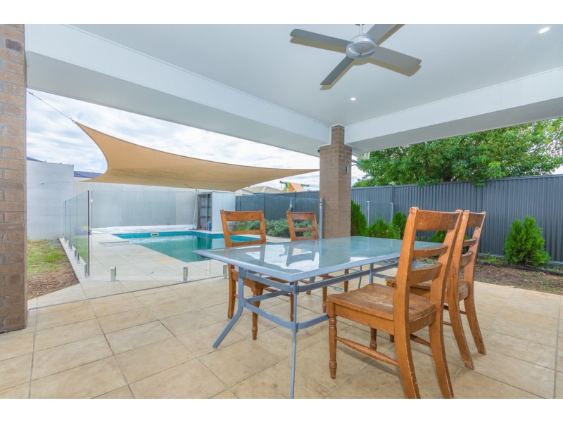 72 Samsonvale Road, Strathpine QLD 4500