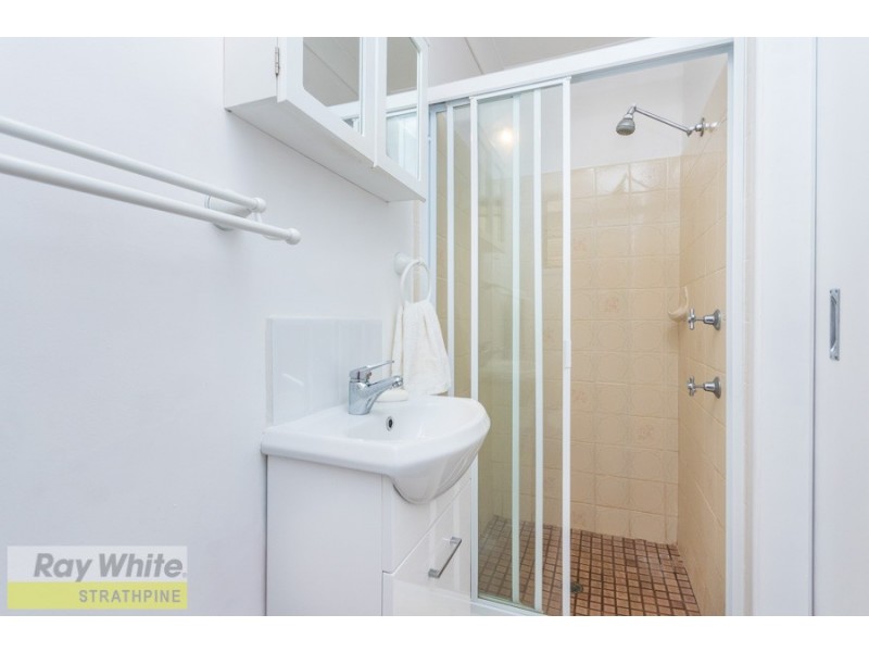 9 Argyle Street, Petrie QLD 4502