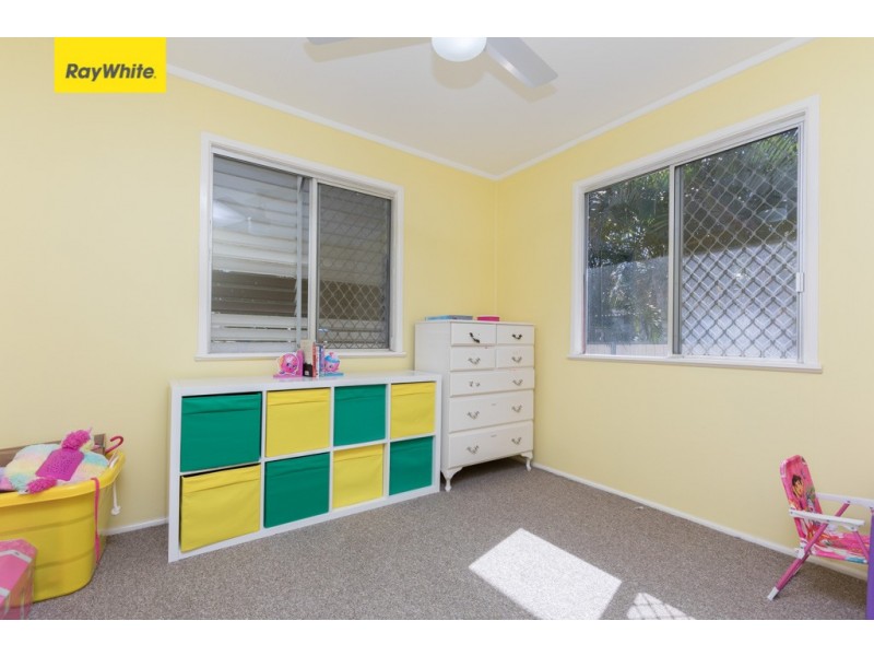 159 School Rd, Kallangur QLD 4503