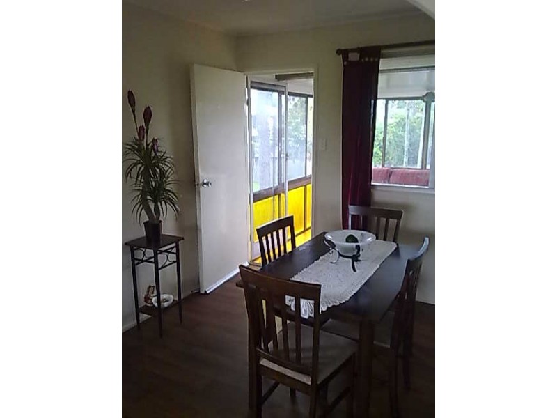 11 Jilloong Street, Strathpine QLD 4500