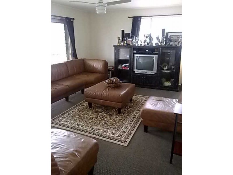 11 Jilloong Street, Strathpine QLD 4500