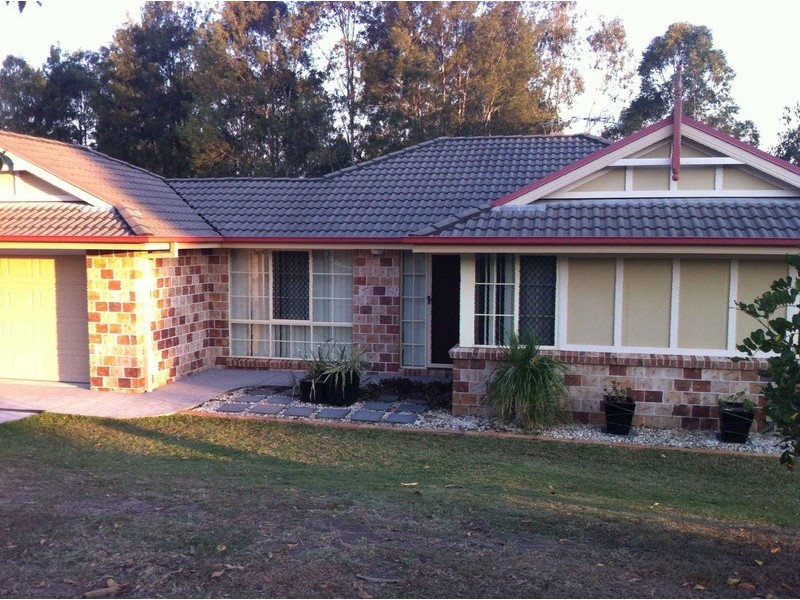 21 Kirri Avenue, Petrie QLD 4502