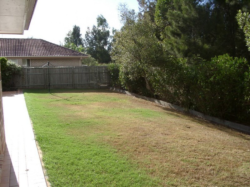 21 Kirri Avenue, Petrie QLD 4502