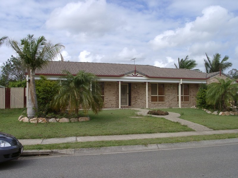 4 Blackbutt Court, Warner QLD 4500