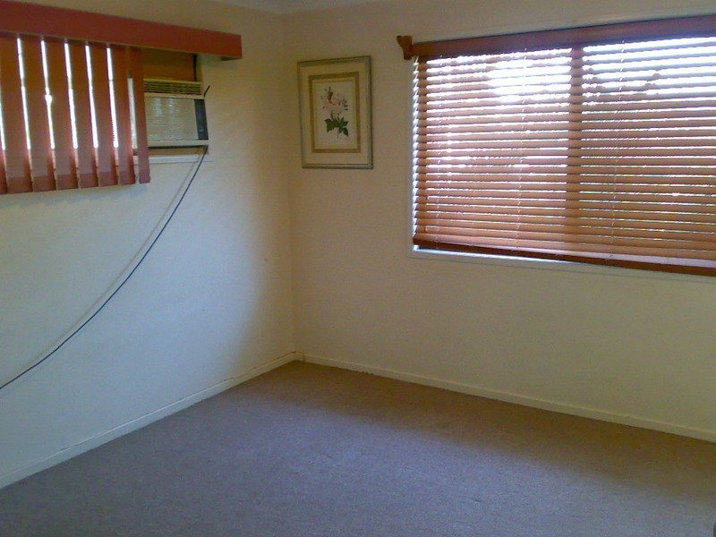 10 Ernie St, Albany Creek QLD 4035