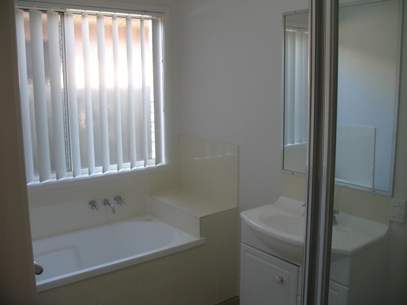 15 Silky Oak Crt, North Lakes QLD 4509